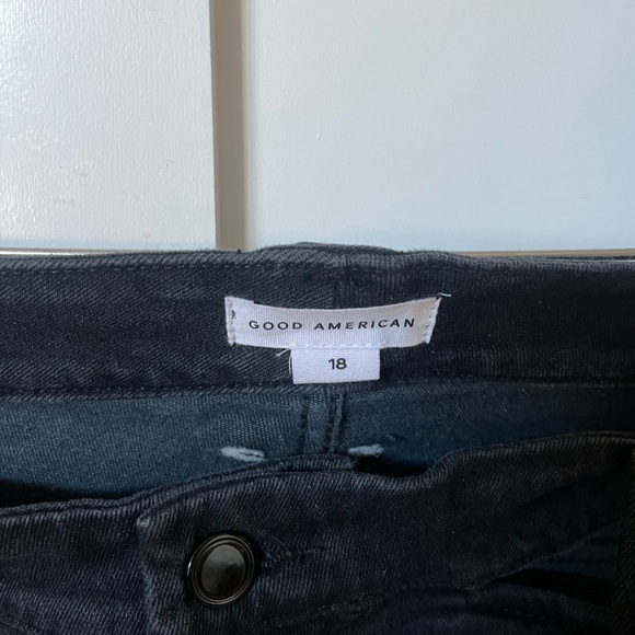 Good American Good Slit Jeans. GLSW419T Size 18 - Picture 7 of 7